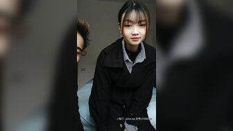 漂亮女友鏡頭前小穴被看光光 無套內射小穴還夾緊緊