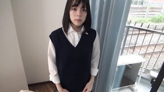 FC2PPV2320947 校服清純可愛學妹被誘姦 楚楚可憐樣子使人想硬上她 [Part 2]