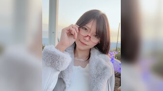 FC2PPV3317484 Creampie busty beauty in glasses and blowjob in car