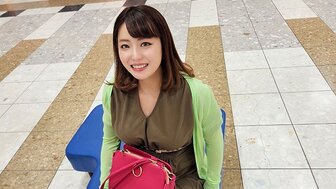 328HMDNV634 Erotic married woman turns to horny after drunk and allows the man cum in her pussy