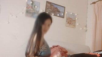 Busty girlfriend gives her boyfriend a excellent blowjob, she gets a facial as a reward