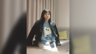 害羞白晢妹子 強忍爽感被瘋狂打樁破功失控狂叫