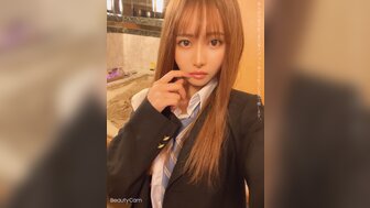 FC2PPV1888253 超正點野性女學生 興奮騎上來女上狂搖