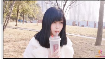 女神為買包包到酒店賺外快 細心服務口爆吞精