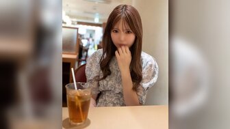 FC2PPV4513873 嚴選三名膚白貌美女大生野外露出 再到摩鐵中出[Part2]