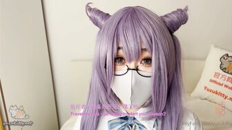 [COSPLAYFruitkitty] School girl with nice breasts uses her pussy to start the lesson for travelers