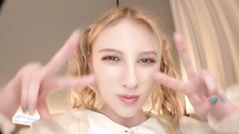 FC2PPV4546584 A Japan-loving 18 years old teen girl gets creampie in hotel on her first time traveling Japan