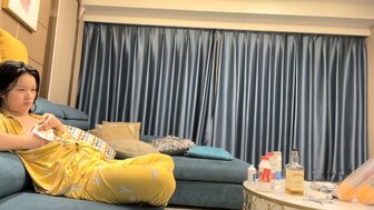 Fucking girl with plump  body after she took bath