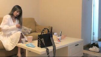 漂亮大奶美女被大叔強行無套 大叫不行不要射裡面