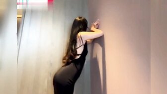 Hookup a slutty girl who has perfect body in tight dress and high heel