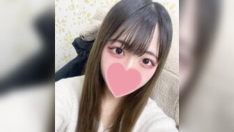 FC2PPV4642364 Having sex with 19 years old pretty girl who has a cute baby face in different place[Part1]