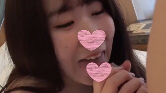 FC2PPV4640302 It's excited that having sex with a 18 years old innocent girl