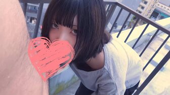 FC2PPV4676435 30000 Yen for fair-skin girl's blowjob service on rooftop