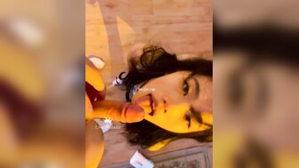 清純校花在胯下成為一個蕩女 不同服裝啪啪