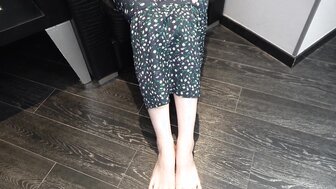 FC2PPV4678003 Elegant girl with slender body and sexy legs gets creampie[Part1]