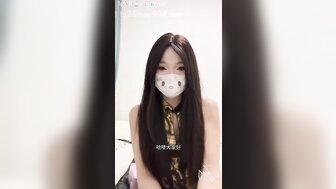 善解人意的美少女旗袍黑絲被男主掰開雙腿往花心狂插