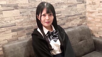 FC2PPV4778286 An inncoent school girl who only has one sexual experience was creampied a lot[Part1]