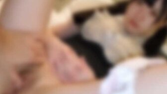 FC2PPV4817278 漂亮又受歡迎的偶像帶回酒店穿著衣服中出