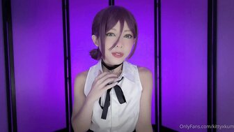 清純樣子美女小貓想像不到是個自慰狂魔 不同打扮自慰