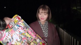 FC2PPV4853650 一位天賦異禀的大學女生 無需前戲插入已經高潮噴水