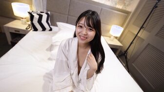 FC2PPV4887956 A 21-year-old female college student experiences a men's esthetic treatment