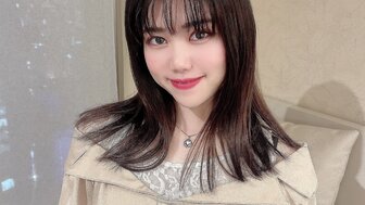 FC2PPV2710170 白晢姐姐敏感小穴 輕輕接觸全身打震很可愛