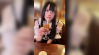 FC2PPV4971063 Fucking a girls who works at the maid café experienced intense orgasms during sex[Part1]