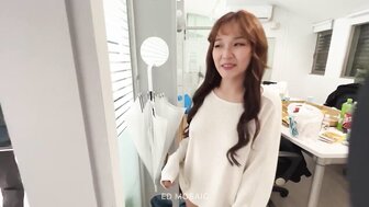 騷女夢寐以求想試多P激戰 被操失控喪叫