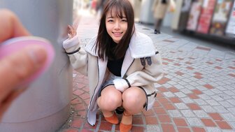 230ORECO050 純情白晢妹子在街上玩遙控震蛋震得非常羞恥但很有感高潮了
