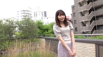 230ORECO145 Lured cute girl by money and she became more horny