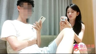 清純白晢小學妹這樣正 炮哥偷偷拿掉套子想內射被發現