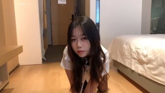 調教黑絲美妹子 主動女上動起來蕩氣呻吟