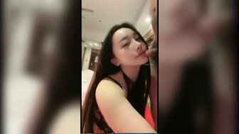 The man can't satisfied busty woman's sexual desire